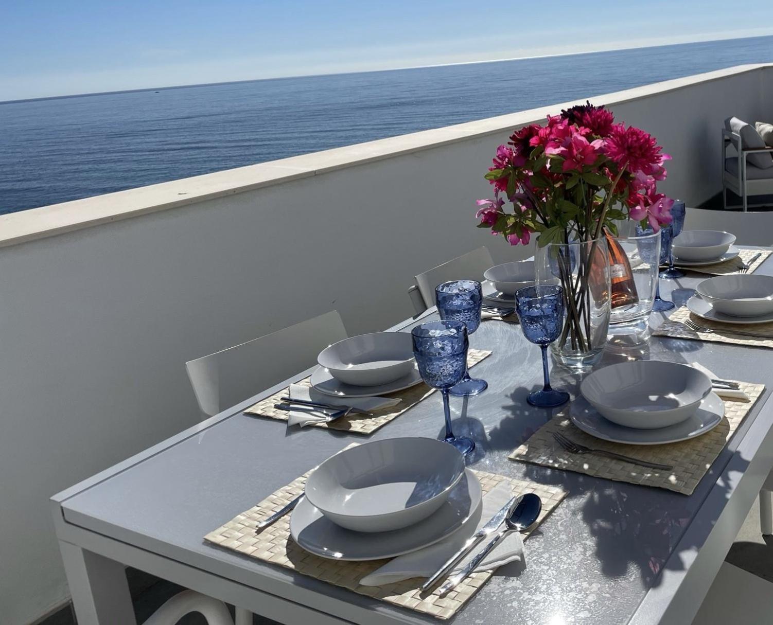 Sunny Penthouse Beach Apartment With Panoramic Views Альмуньекар Экстерьер фото